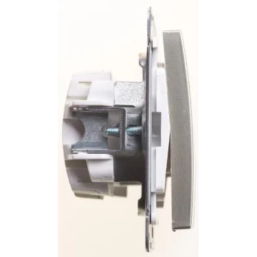 W59 Выключатель трехклавишный, 10АХ, механизм, шампань