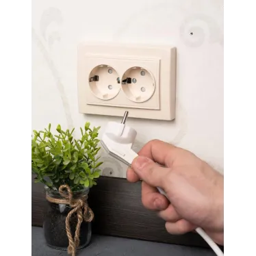 Розетка двухместная СП с заземлением 16А бежевый с защитными шторками Минск