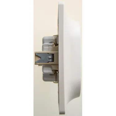 GLOSSA Розетка двойная с заземлением со шторками перламутр в сборе