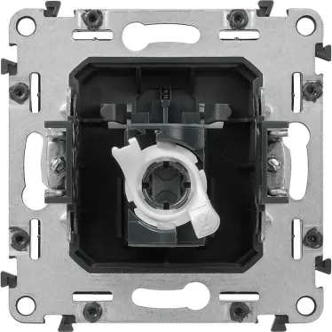 Valena LIFE Розетка информационная RJ45 категория 5е UTP с лицевой панелью алюминий