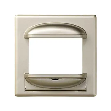 Накладка на 75343-39, S82,82N, шампань