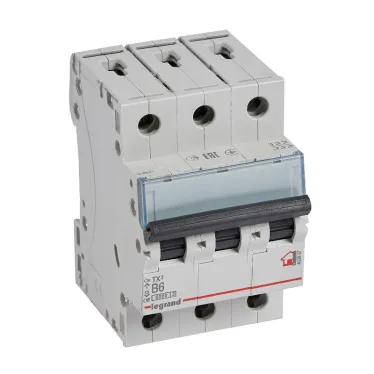 Выключатель автоматический трехполюсный 6А B TX3 6kA