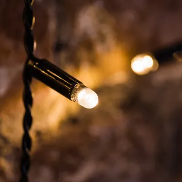 Гирлянда светодиодная Дождь 2х6 м, постоянное свечение, черный провод, 230 В, диоды ТЕПЛЫЙ БЕЛЫЙ | 235-376 | NEON-NIGHT