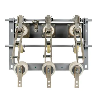 Разъединитель РВФЗ-10/1000-II-II УХЛ3 с приводом ПР-10 Stingray