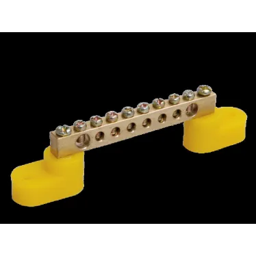 Шина PE земля на двух угловых изоляторах ШНИ-8х12-8-У2-Ж