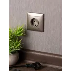 Валенсия лицевая панель розетки 1-местной с/з 16А кашемир с защ. штор.