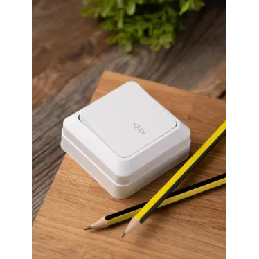 Рим Выключатель проходной одноклавишный 10А белый