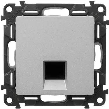 Valena LIFE Розетка информационная RJ45 категория 5е UTP с лицевой панелью алюминий