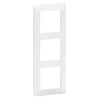 Valena LIFE Рамка 3 поста белая универсальная