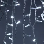 Светодиодная новогодняя гирлянда ERAPS-BK1 бахрома 0,7x2 м холодный белый свет 100 LED