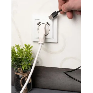 Розетка Минск 1-местная СП с заземлением 16А белая с защитными шторками с 2 USB 2,1А