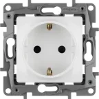 ETIKA Розетка с заземлением со шторками белая