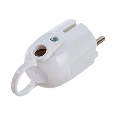 Евровилка угловая с ушком белая 16А