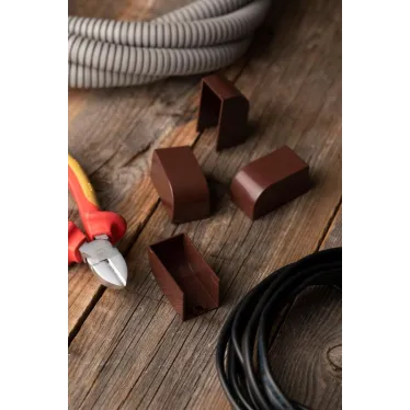 Заглушка (25х25) (4 шт) Plast под темное дерево