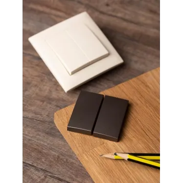 Валенсия лицевая панель выключателя 2-кл. 10А графит