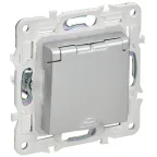 SKANDY Розетка 1-местная с заземлением с защитными шторками и крышкой 16А IP44 SK-R11S серебряный IEK