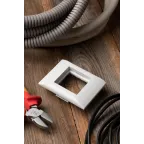 Рамка+суппорт на 2 модуля (1 пост) C-Line