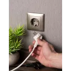 Валенсия лицевая панель розетки 1-местной с/з 16А кашемир с защ. штор.