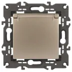 Розетка 2P+E Schuko со шторками с крышкой, 16А-250В, Эра Elegance, шампань, 14-2103-04