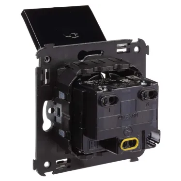 Avanti Розетка с крышкой в стену, 2P+E, ''Черный квадрат''