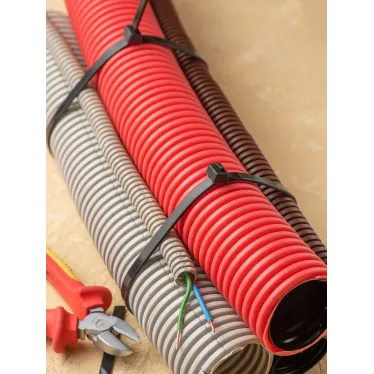 Хомут 8.2х500 черный нейлон (100шт)