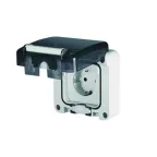 Розетка для скрытого монтажа. Защита IP66 с вставленной вилкой