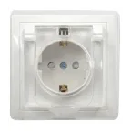 Розетка Кварта с заземлением сошторками с крышкой керамика белый 16А