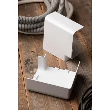 Поворот 90 гр. (105х50) (2 шт) C-Line Белый