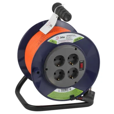Удлинитель силовой RPx-4es-3x1.5-30m на п. катушке c/з 4 гн 30м ПВС 3х1.5 RPx-4es-3x1.5-30m