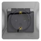 GLOSSA Розетка с заземлением со шторками с крышкой алюминий в сборе IP44