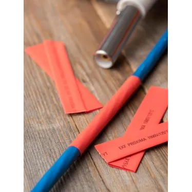 Трубка термоусаживаемая ТУТ нг 8/4 красная рулон PROxima