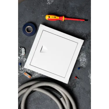 Люк ревизионный металл 200х200 Basic