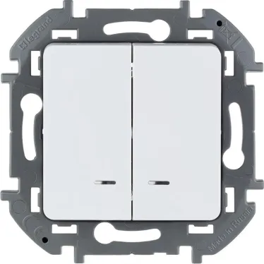 Выключатель двухклавишный с подсветкой/индикацией INSPIRIA 10 AX 250 В~ белый