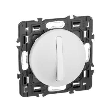 Celiane Лицевая панель выключателя/переключателя однополюсного 067001/02/31/32 с тонкой клавишей белый