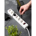 Сетевой фильтр 6*5м 13А/3,2кВт с выкл. c/з ПВС 3х1,0 Блокбастер XL EKF