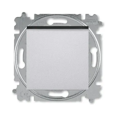 Выключатель одноклавишный Levit серебро / дымчатый чёрный