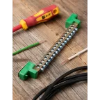 Шина 0 PE 6x9мм 16 отверстий латунь с контактной пластиной 2 зелёных угловых изолятора PROxima