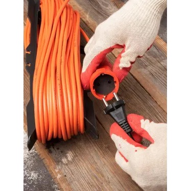 Удлинитель на рамке 'Зевс 2.0' 40м с заземлением ПВС 3x1.0 16А/3.5кВт PROxima