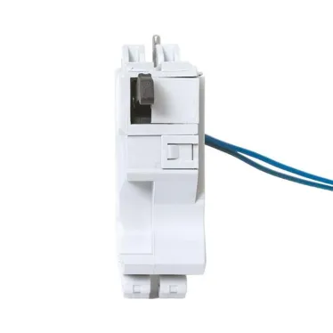 Расцепитель независимый AV POWER-3/4 SHT AC400В слева