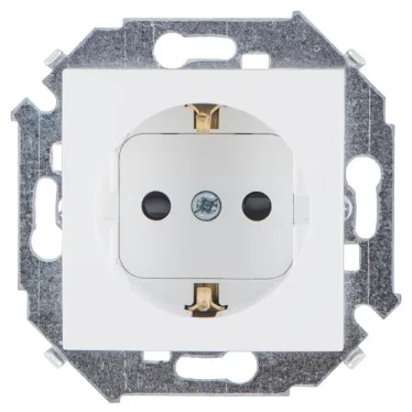 15 Розетка с заземлением со шторками 16А 250В винтовой зажим белый