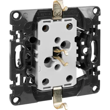 Valena IN MATIC Розетка силовая двойная 2х2К+З 16А 250В безвинтовые зажимы