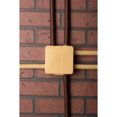 Коробка распаячная КМР-030-014 с крышкой (103х103х55), 8 мембранных вводов светлое дерево IP54 PROxima