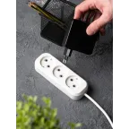 Удлинитель 'Эксперт' 3 гнезда 2 метра 10А/2.2кВт без заземления ПВС 2х0.75 PROxima