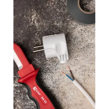 Вилка угловая усиленная с заземлением белая 16А 250В Proxima