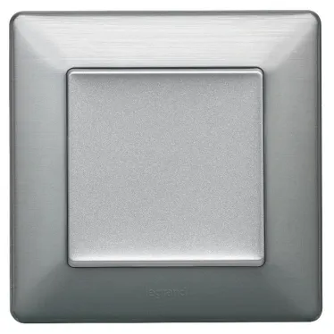 Valena LIFE Лицевая панель для выключателей одноклавишных Алюминий
