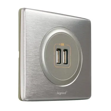 Celiane Панель лицевая розетки USB титан