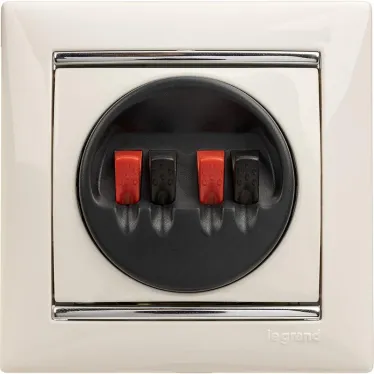 VALENA Рамка 1 пост жемчужная