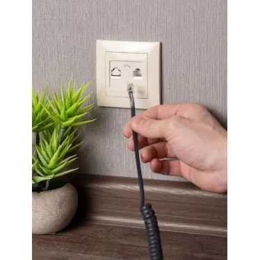 Валенсия розетка телефонная RG-11 1-местная кремовая