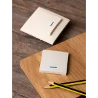 Валенсия лицевая панель выключателя 1-кл. с индикатором 10А жемчуг