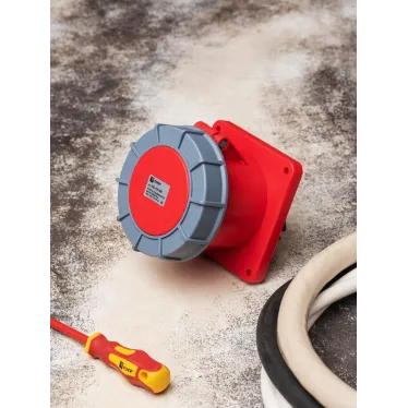 Розетка стационарная внутренняя 3452 3Р+РЕ+N 125А 380В IP67 PROxima